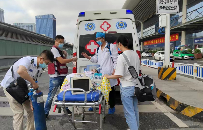 望江县救护车出租公司